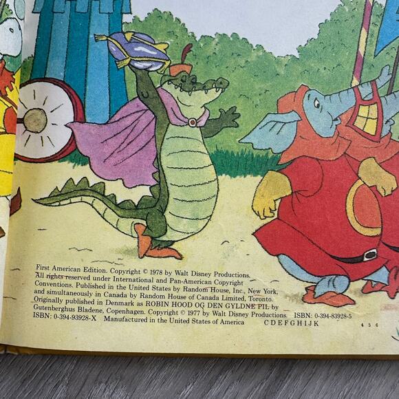 Disney Robin Hood Golden Arrow Hardcover Vintage Book 1977 - Picture 5 of 10